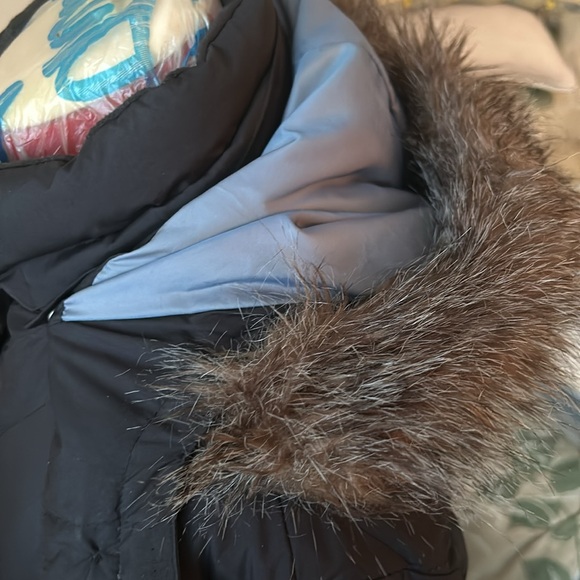 Wind river down winter coat - EUC - Picture 3 of 8